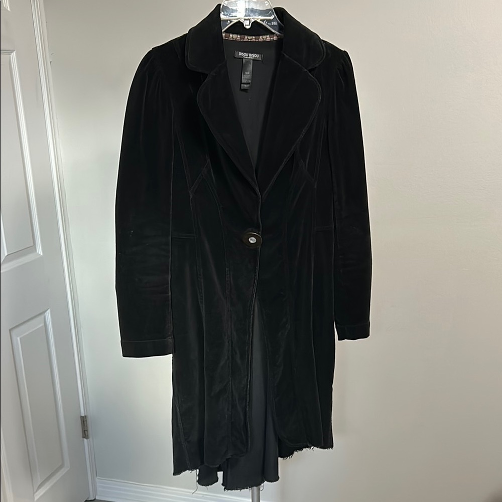 Bisou Bisou Black Trench Coat Classic Tailored Design